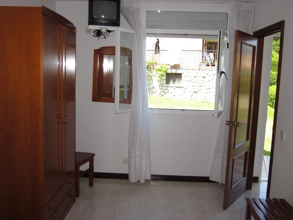 Habitaciones Lopez Azcona Noja Kamer foto