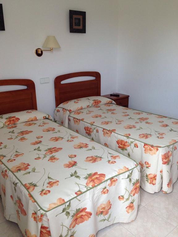 Habitaciones Lopez Azcona Noja Buitenkant foto