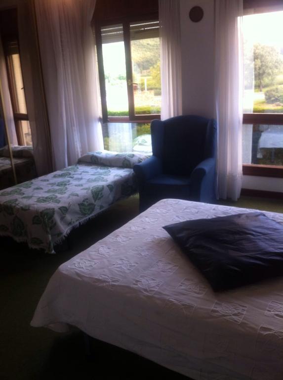 Habitaciones Lopez Azcona Noja Buitenkant foto