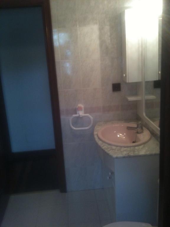 Habitaciones Lopez Azcona Noja Buitenkant foto