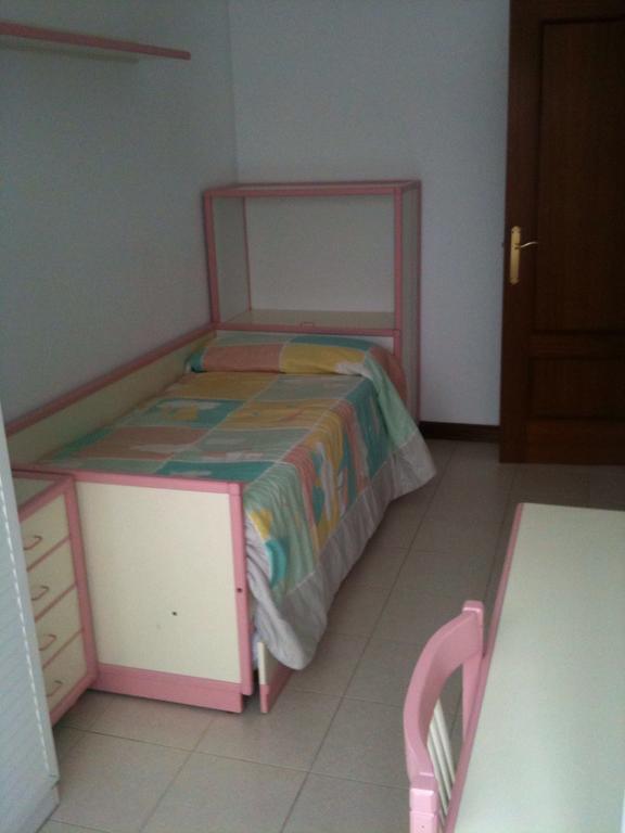 Habitaciones Lopez Azcona Noja Buitenkant foto