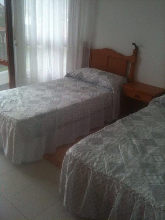 Habitaciones Lopez Azcona Noja Buitenkant foto